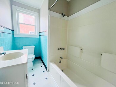 803 W Elizabeth St, Elizabeth City, NC 27909 - photo 6