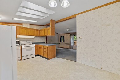 16 Saddle Back Cir, Campton, NH 03223 - photo 7