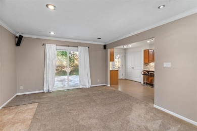 636 47th St, West Des Moines, IA 50265 - photo 5