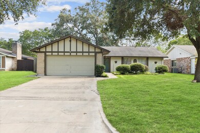 16911 Hibiscus Ln, Friendswood, TX 77546 - photo 3