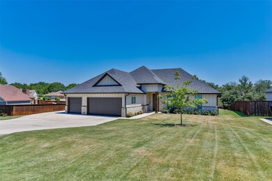 209 Cocopa Dr, Lake Kiowa, TX 76240 - photo 4