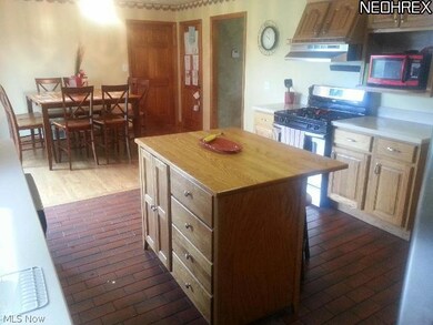 3547 Eastern Rd, Norton, OH 44203 - photo 6