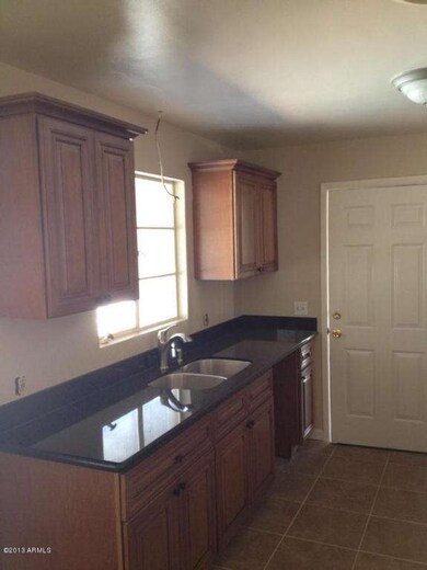 Kitchen1