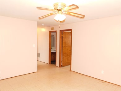 4399 Walnut Dr, Newburgh, IN 47630 - photo 7