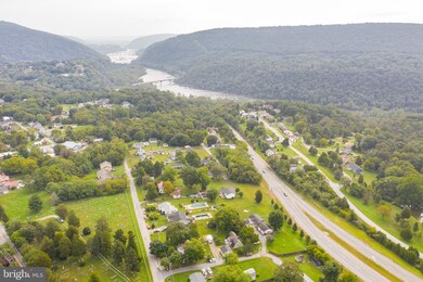 33 Columbia Ct, Harpers Ferry, WV 25425 - photo 2