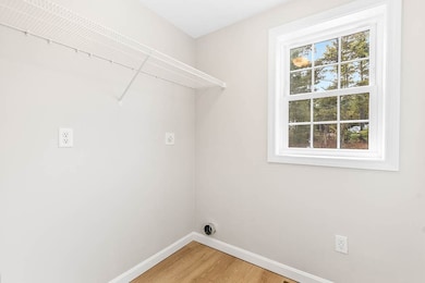 42 Bumble Bee Dr, Plymouth, MA 02360 - photo 3