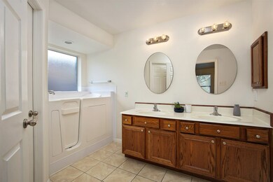 5299 Morgan Oak Dr, Alvin, TX 77511 - photo 5