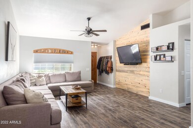 Listing_1076771_Photo_6_ID410407108