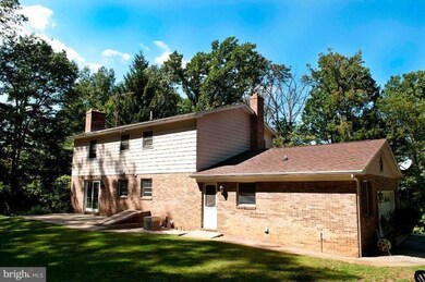 14223 Ritchie Rd, Cascade, MD 21719 - photo 5