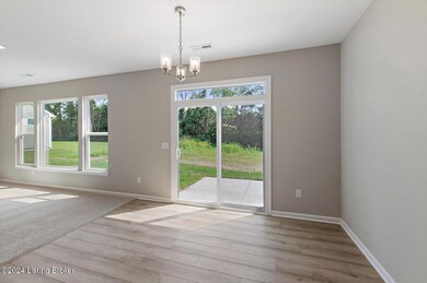 10514 Vista View Dr, Louisville, KY 40291 - photo 7