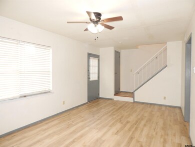 2742 2742 S Donnybrook Ave, Tyler, TX 75701 - photo 2