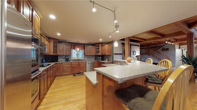 23 Doire Rd, Cumberland, RI 02864 - photo 4