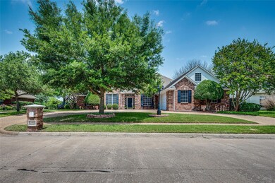 2404 Inverrary Dr, Ennis, TX 75119 - photo 2