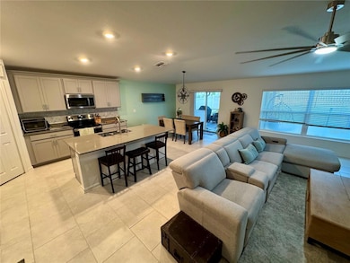 1840 Perch Hammock Loop, Groveland, FL 34736 - photo 7