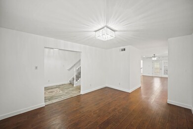 14363 Lost Meadow Ln, Houston, TX 77079 - photo 6