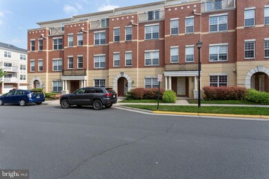 42609 Hollyhock Terrace, Ashburn, VA 20148 - photo 2