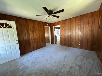 205 E Vine St, Felicity, OH 45120 - photo 5