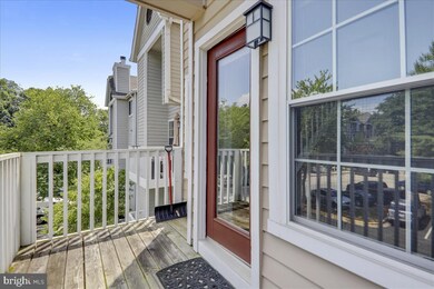 5812 Inman Park Cir unit 814, Rockville, MD 20852 - photo 3