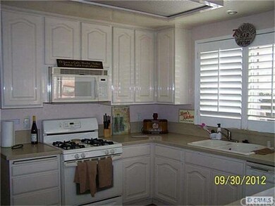 White Laminate kitchen cabinets