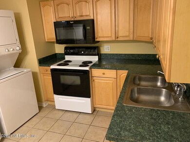 1130 Fountain Rd unit 4, Jacksonville, FL 32205 - photo 4