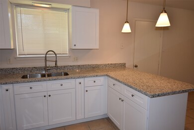 1915 Beaver Bend Rd, Houston, TX 77088 - photo 5