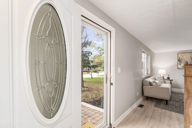 9644 Merry Ln, Pickerington, OH 43147 - photo 5