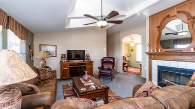 4 Living room has fireplace