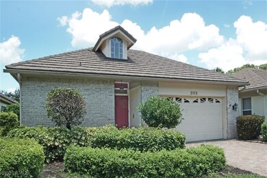 922 Turtle Ct unit 21, Naples, FL 34108 - photo 3