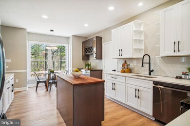 15533 Quince Ridge Ln, North Potomac, MD 20878 - photo 4