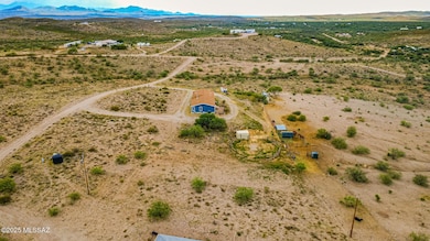 13555 S Bell Rd, Benson, AZ 85602 - photo 5
