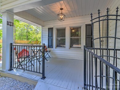 215 Erwin Hills Rd, Asheville, NC 28806 - photo 5