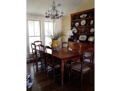 Photo. Dining Room