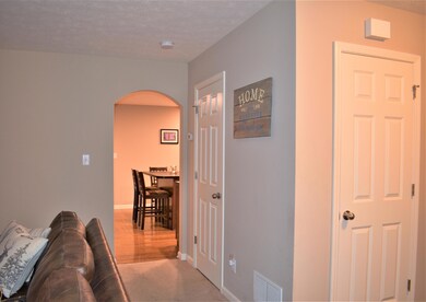 10609 Brook Chase Ct, Louisville, KY 40228 - photo 7