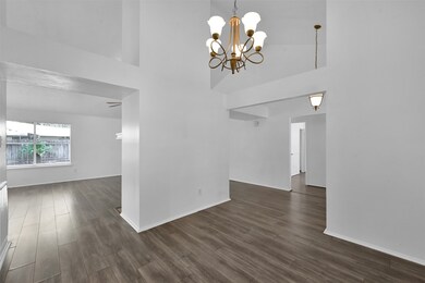 8614 Lake Crystal Dr, Houston, TX 77095 - photo 7