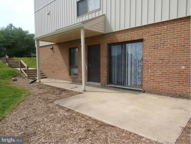 2146 Gunsmith Terrace unit 45, Woodbridge, VA 22191 - photo 2