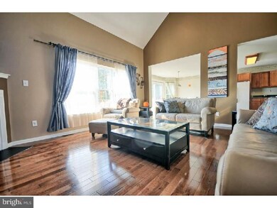 1124 Lafayette St, Williamstown, NJ 08094 - photo 3