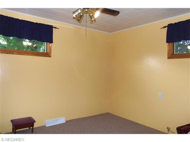 2879 St. Johns Rd, Colliers, WV 26035 - photo 6