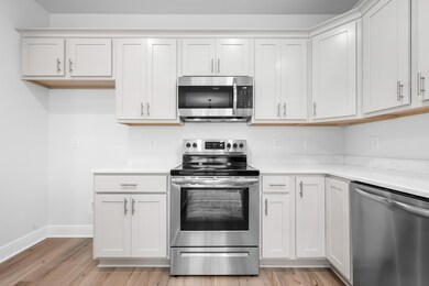 3280 Keegun Lp, Bellview, FL 32526 - photo 4