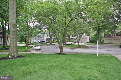 9509 Dawnblush Ct, Columbia, MD 21045 - photo 3