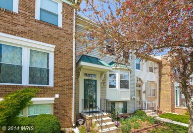 3705 Mazewood Ln, Fairfax, VA 22033 - photo 2