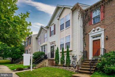 761 Pine Drift Dr, Odenton, MD 21113 - photo 2