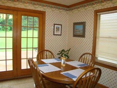 589 Jarvis Miller Rd, Asheboro, NC 27205 - photo 4