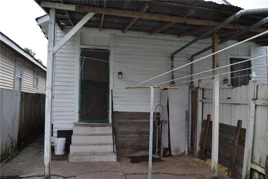 Exterior Back