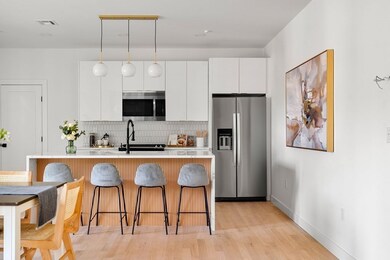 43 Withington St unit 5, Dorchester Center, MA 02124 - photo 2