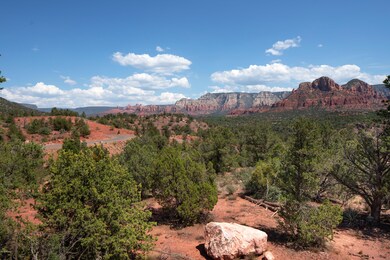 Red Rocks - Elephant Rock, Sisters Views