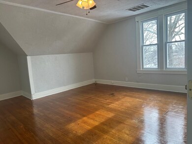 121 Northampton Ave unit 3, Springfield, MA 01109 - photo 3