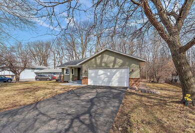 12220 101st Ave N, Maple Grove, MN 55369 - photo 3