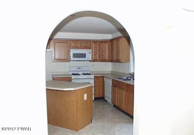 107 Tan Oak Ct, Milford, PA 18337 - photo 7