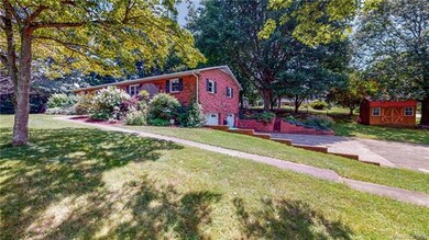 64 Odonald Rd, Asheville, NC 28806 - photo 2