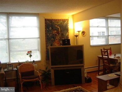 Radnor House unit 727, Bryn Mawr, PA 19010 - photo 3